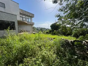 6bdrm House in Aburi Peduase for sale