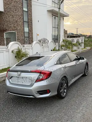 Honda Civic EX Sedan 2020 Silver