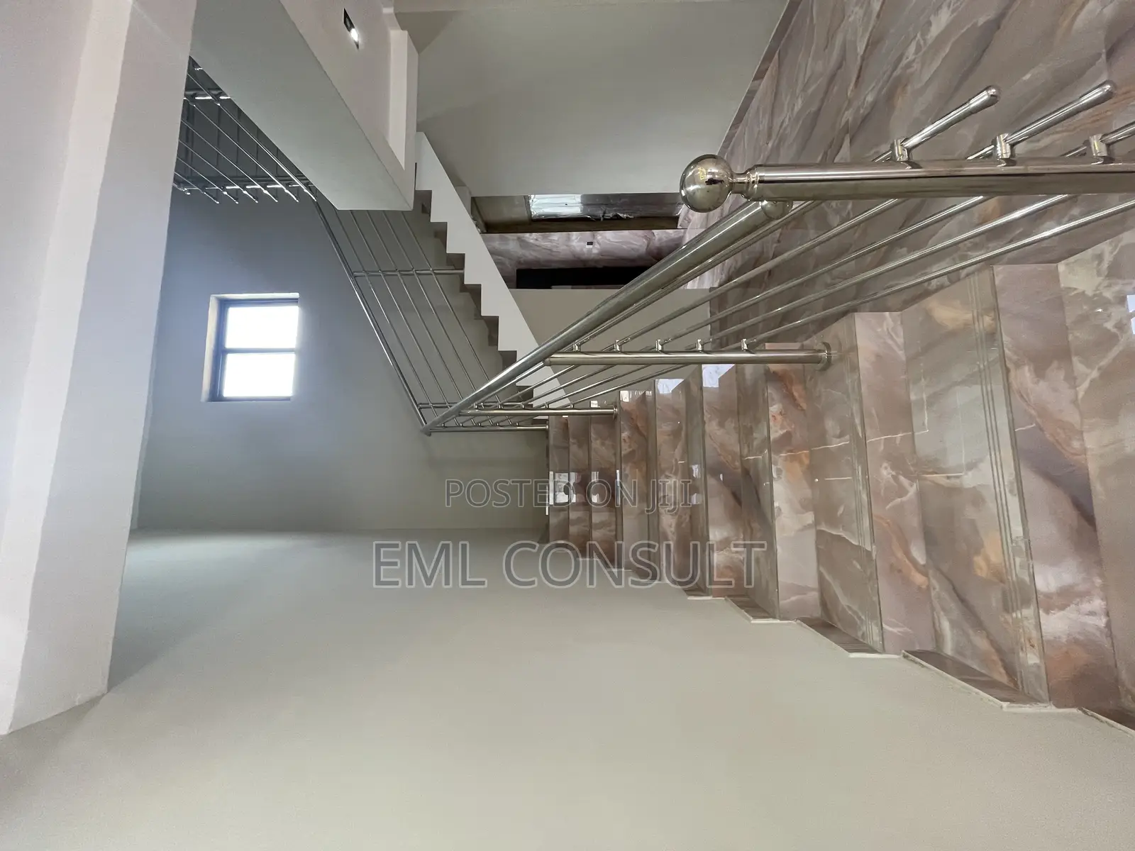 3bdrm Duplex in Eml Real Estate, Tseaddo for rent