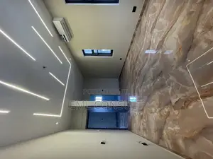 3bdrm Duplex in Eml Real Estate, Tseaddo for rent
