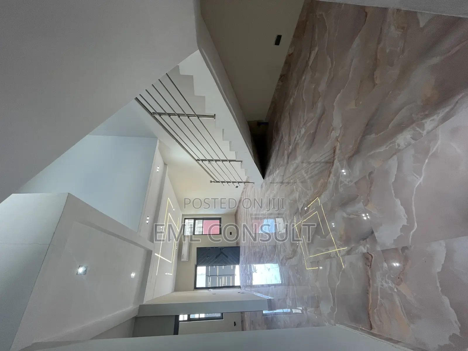 3bdrm Duplex in Eml Real Estate, Tseaddo for rent