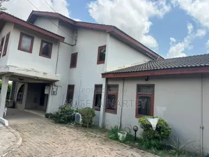 4bdrm House in Achimota, Accra Metropolitan for sale