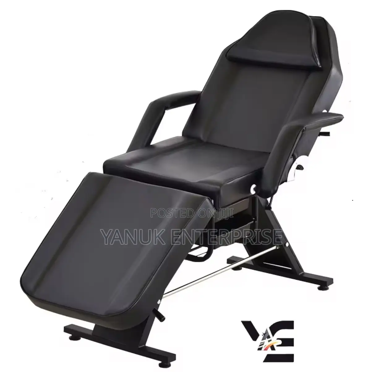 Lash or Massaging Bed