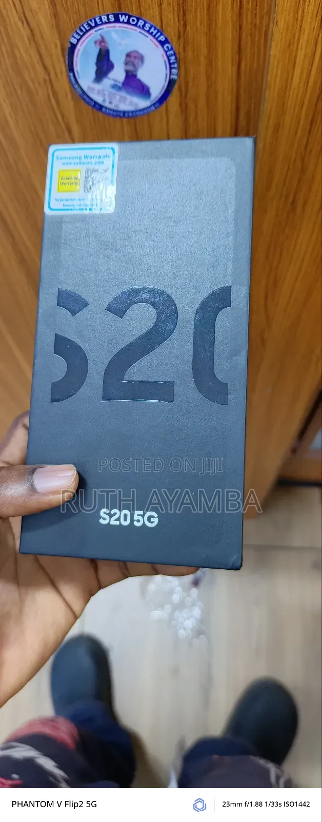 New Samsung Galaxy S20 128 GB Black