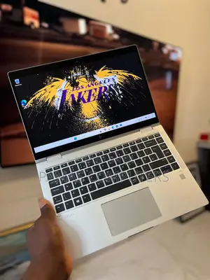 Laptop HP EliteBook 1040 G6 32GB Intel Core i7 SSD 256GB