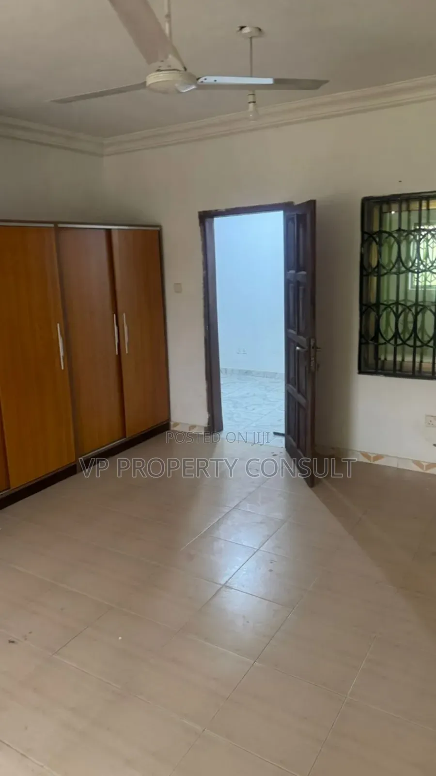 3bdrm Apartment in Manet Court for rent