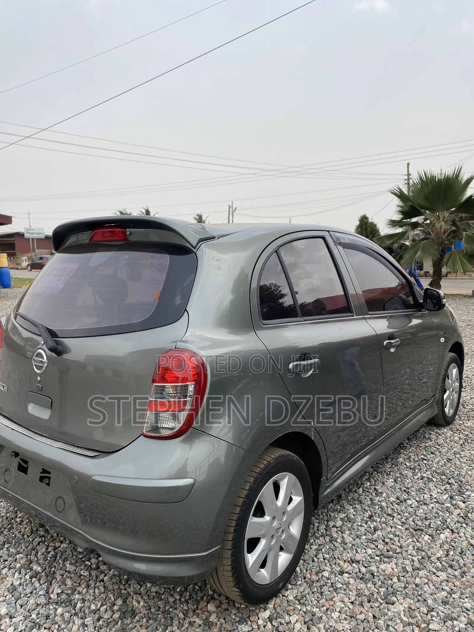 Nissan March 1.2 AWD 2012 Green