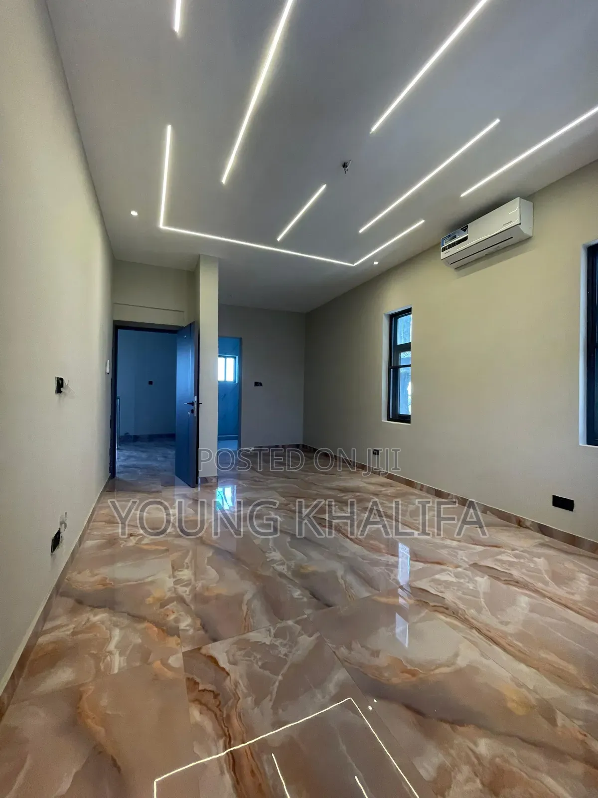 3bdrm Townhouse / Terrace in Teshie Bush Rood, Tseaddo for rent