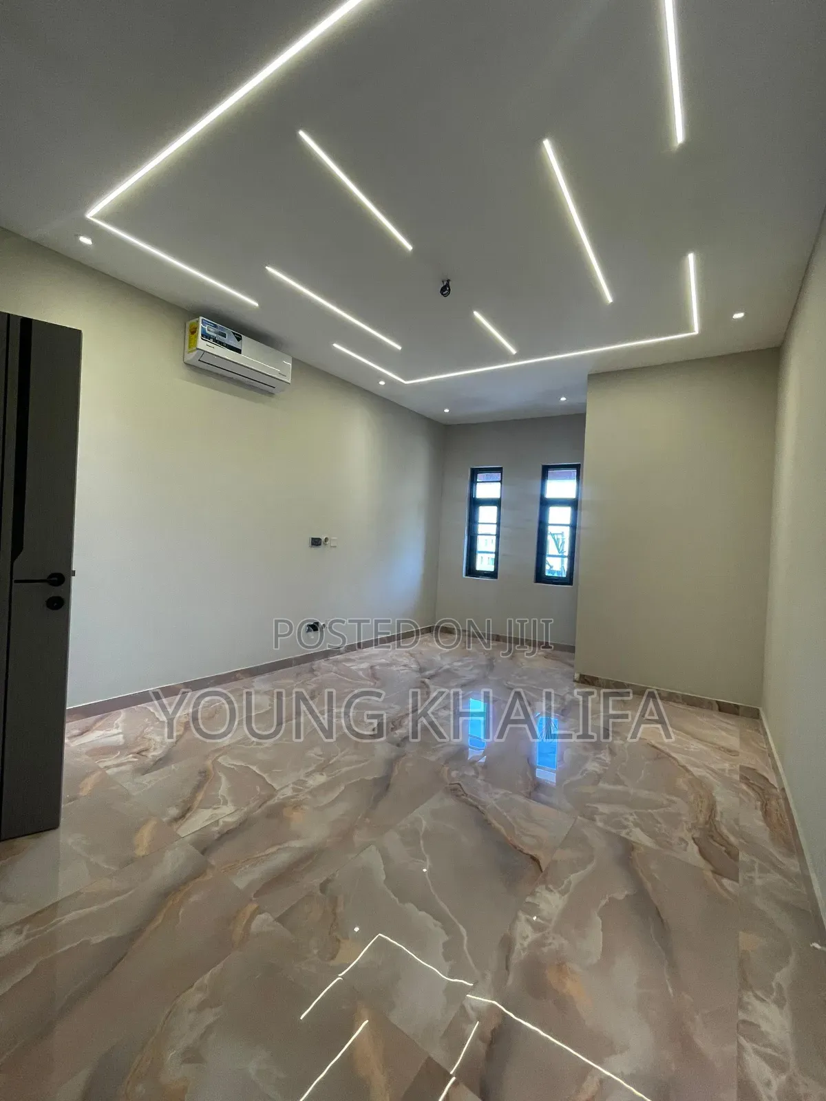 3bdrm Townhouse / Terrace in Teshie Bush Rood, Tseaddo for rent