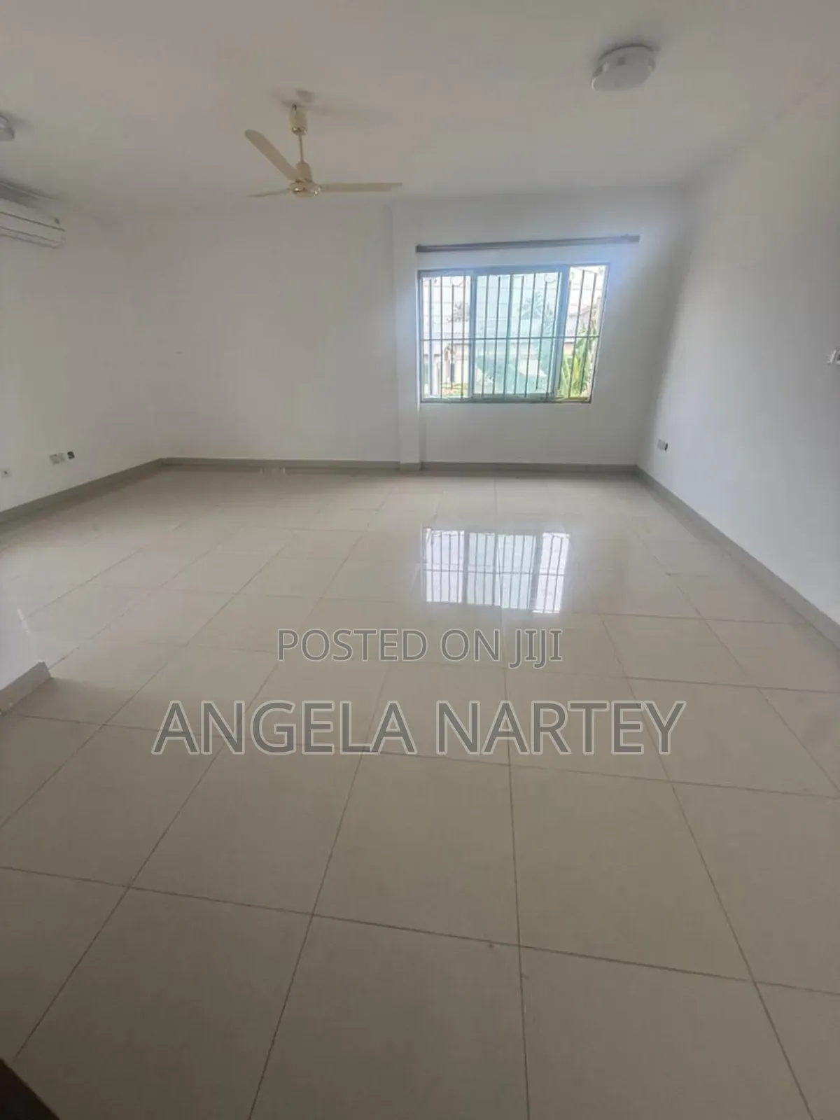 7bdrm House in Tema Community 12, Accra Metropolitan for sale