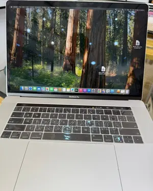 Laptop Apple MacBook Pro 2019 32GB Intel Core i9 SSD 512GB