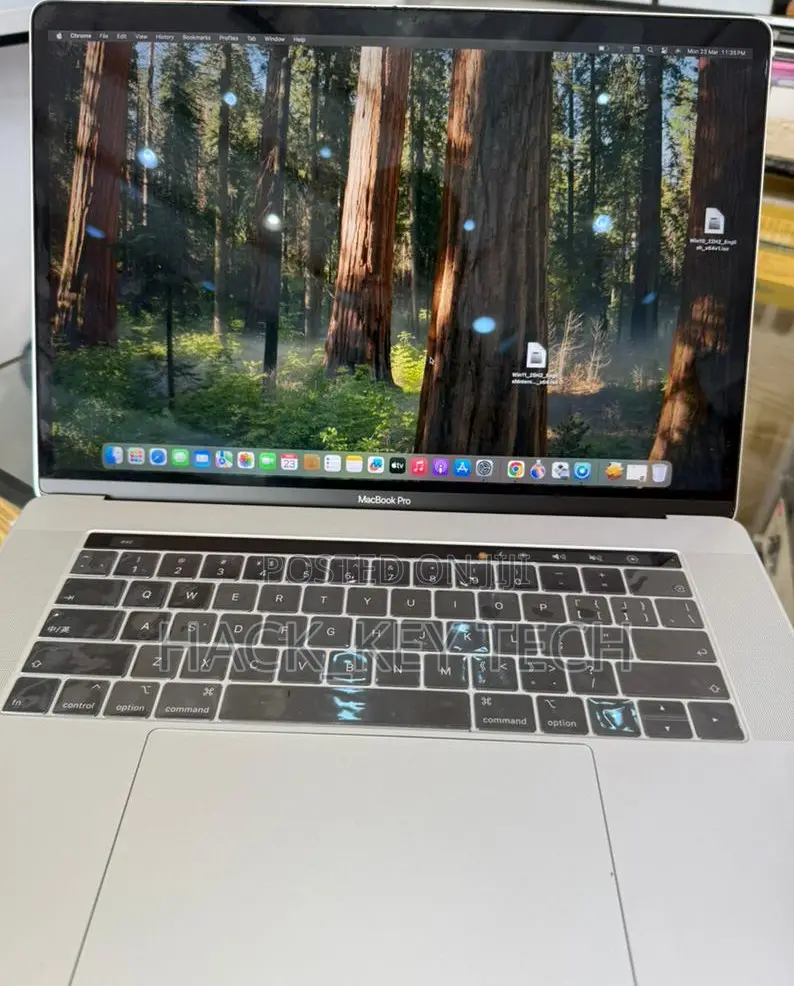 Laptop Apple MacBook Pro 2019 32GB Intel Core i9 SSD 512GB