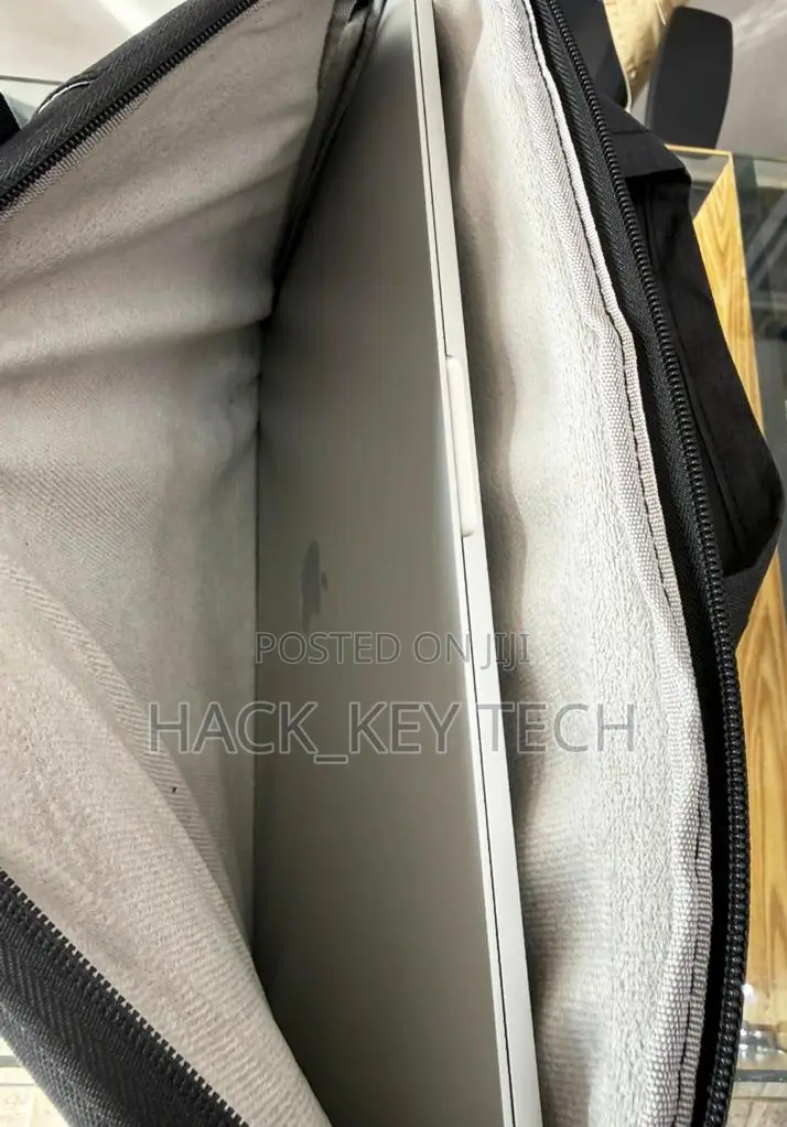 Laptop Apple MacBook Pro 2019 32GB Intel Core i9 SSD 512GB