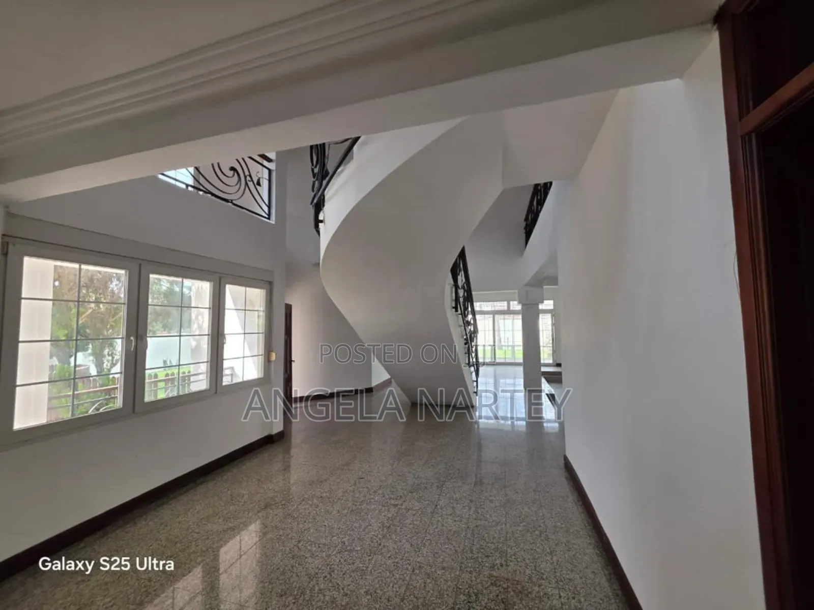 5bdrm House in East Legon, Accra Metropolitan for rent