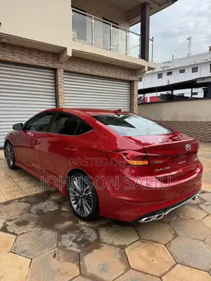 Hyundai Elantra Sport 2018 Red
