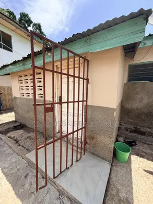1bdrm Apartment in Kotobabi, Ecobank, Spintex for rent