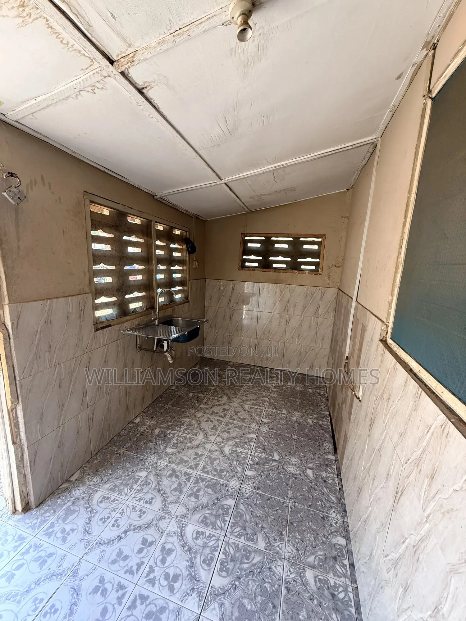 1bdrm Apartment in Kotobabi, Ecobank, Spintex for rent