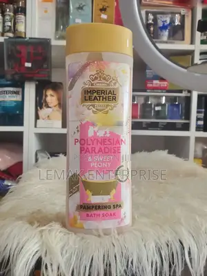 Imperial Leather Polynesian Paradise Sweet Peony Body Wash