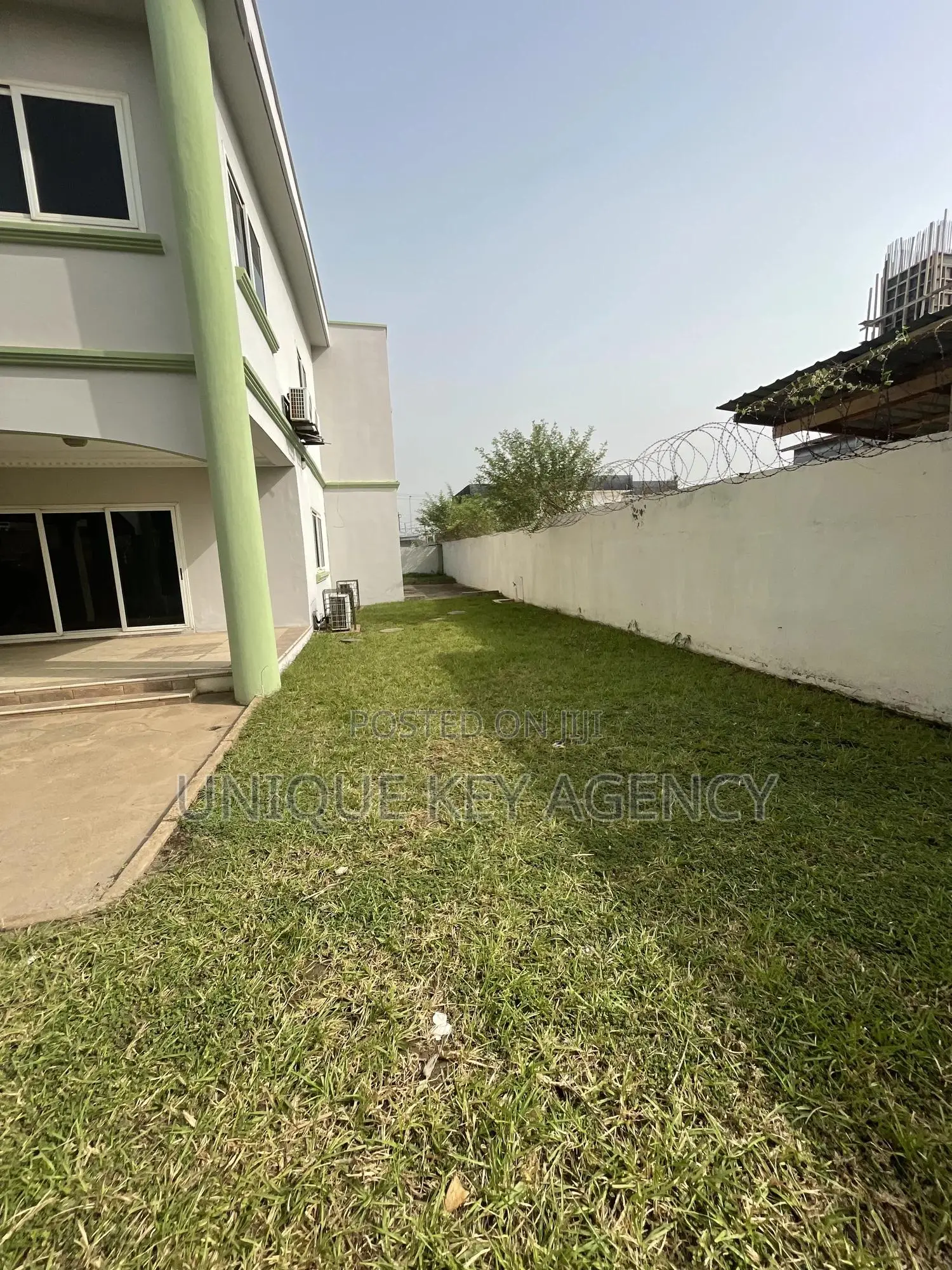 5bdrm House in Unique Key Agency, Dzorwulu for sale