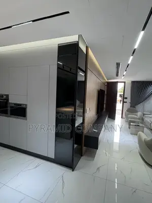 5bdrm House in Airport Residential for sale