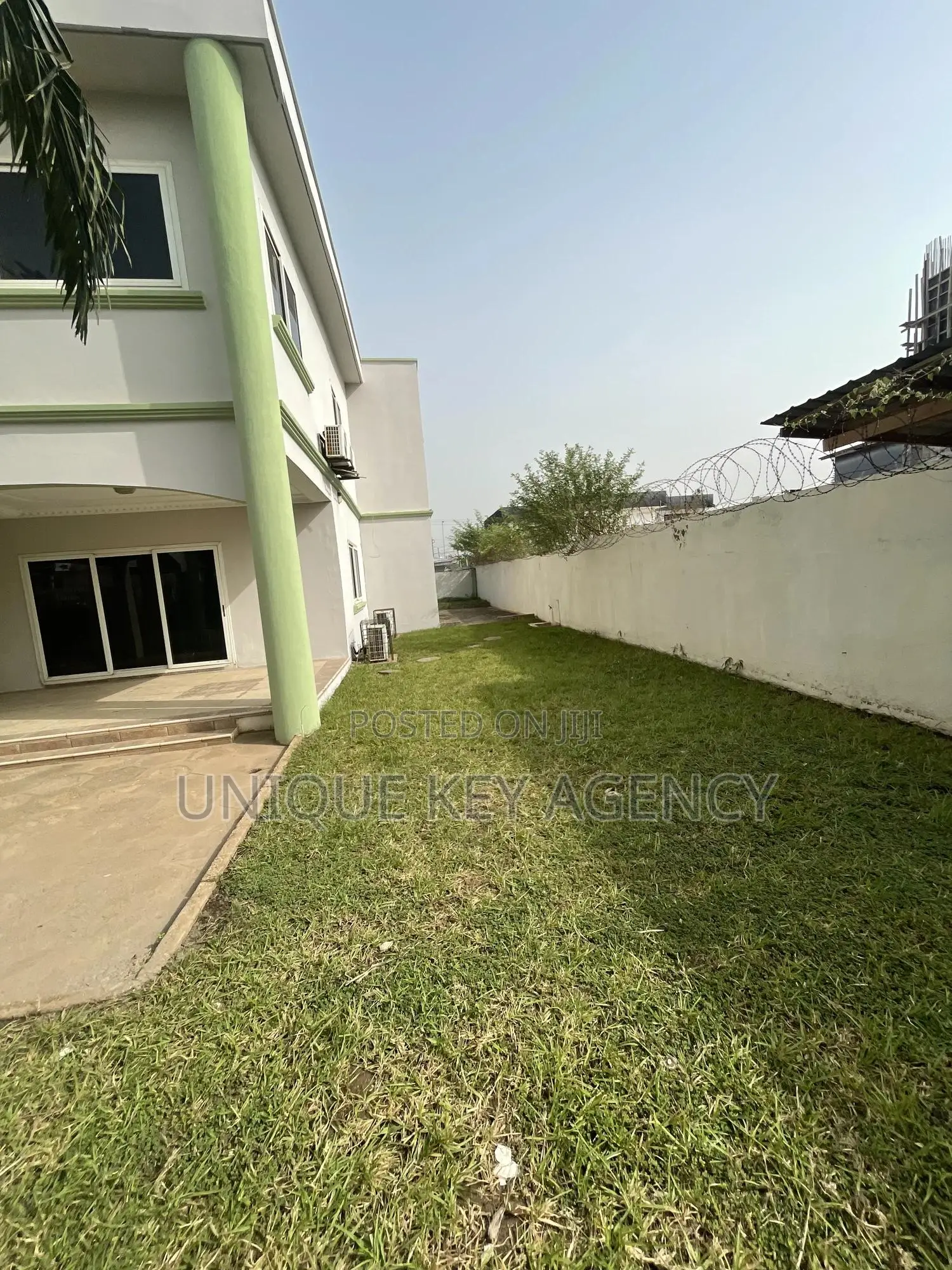 5bdrm House in Unique Key Agency, Dzorwulu for sale