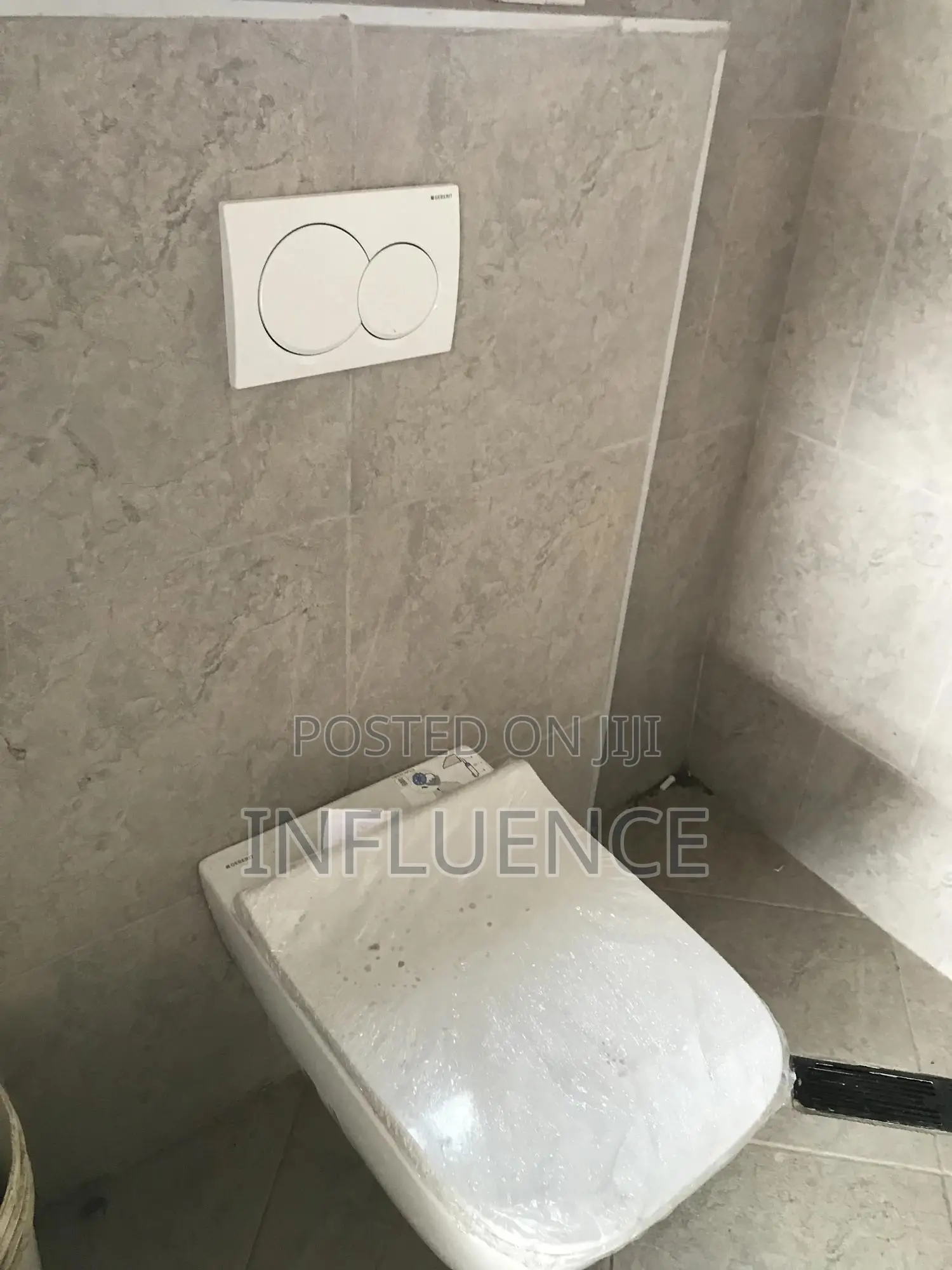 3bdrm House in American House Area, East Legon for sale