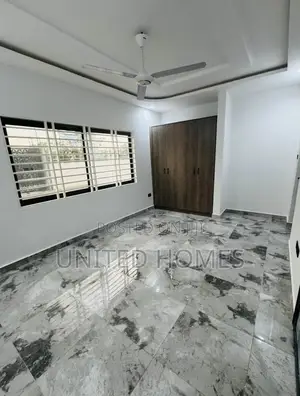 3bdrm House in Pokuase for sale