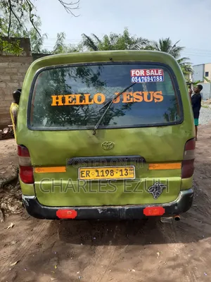 Toyota HiAce 2008 Green