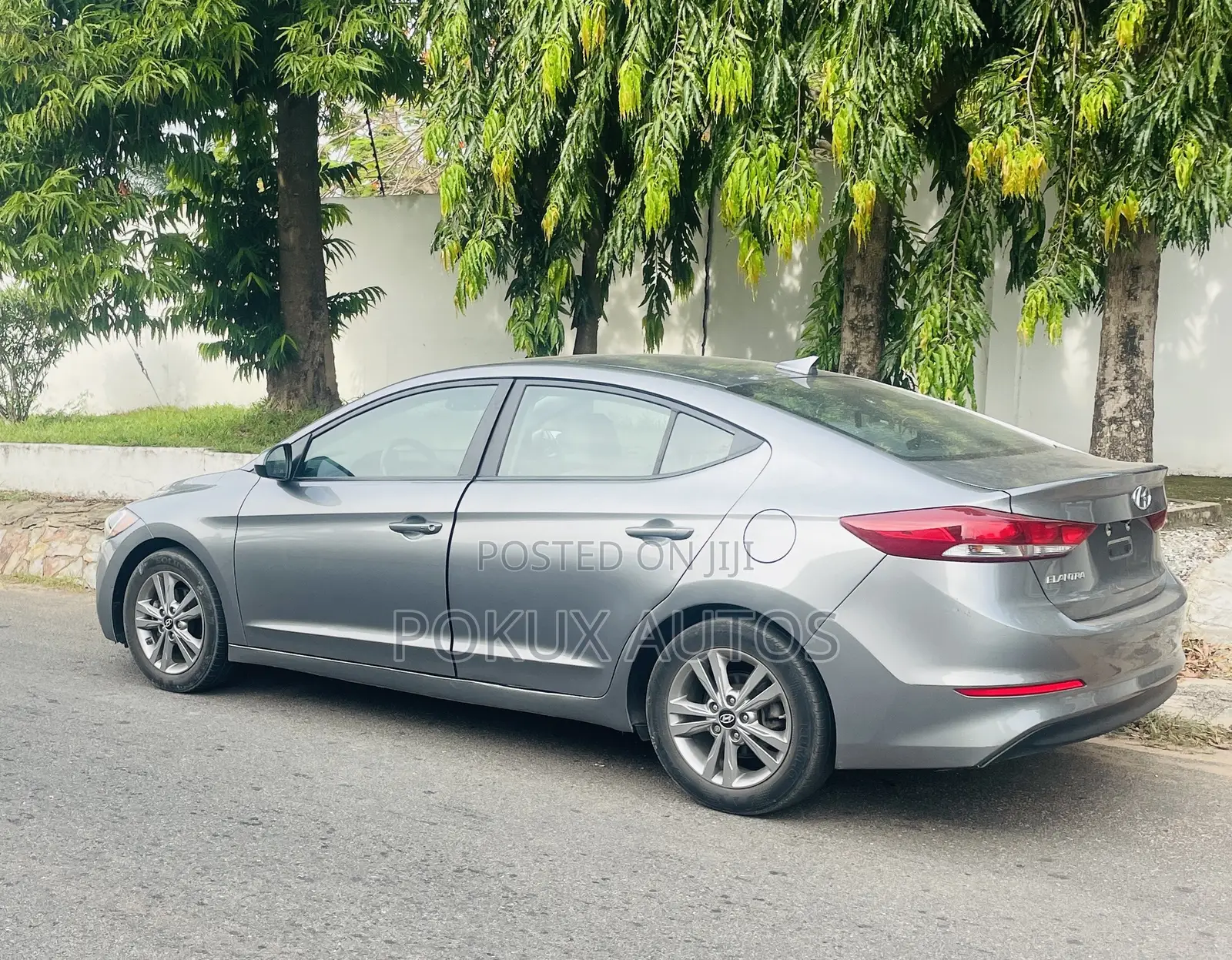 Hyundai Elantra SEL 2018 Silver