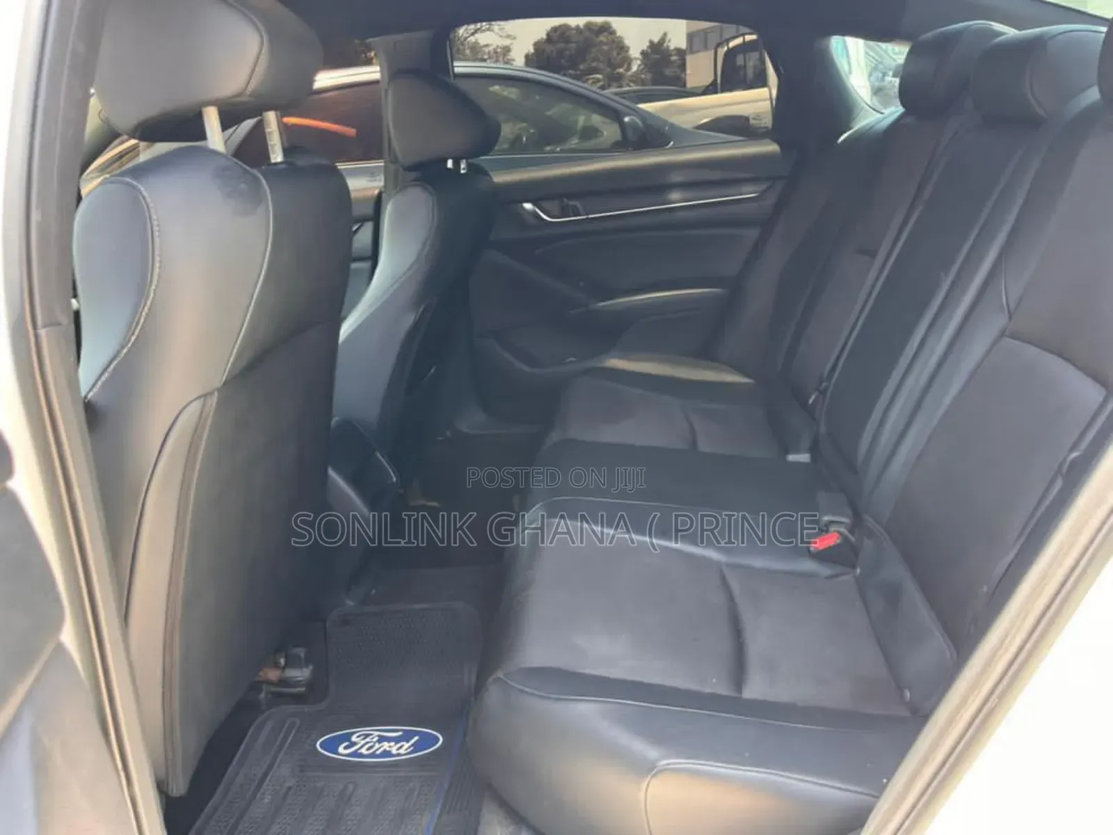 Toyota Vitz 1.5 FWD 3dr 2014 Silver