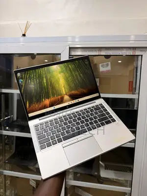 Laptop HP EliteBook 845 G8 8GB AMD Ryzen 5 SSD 256GB