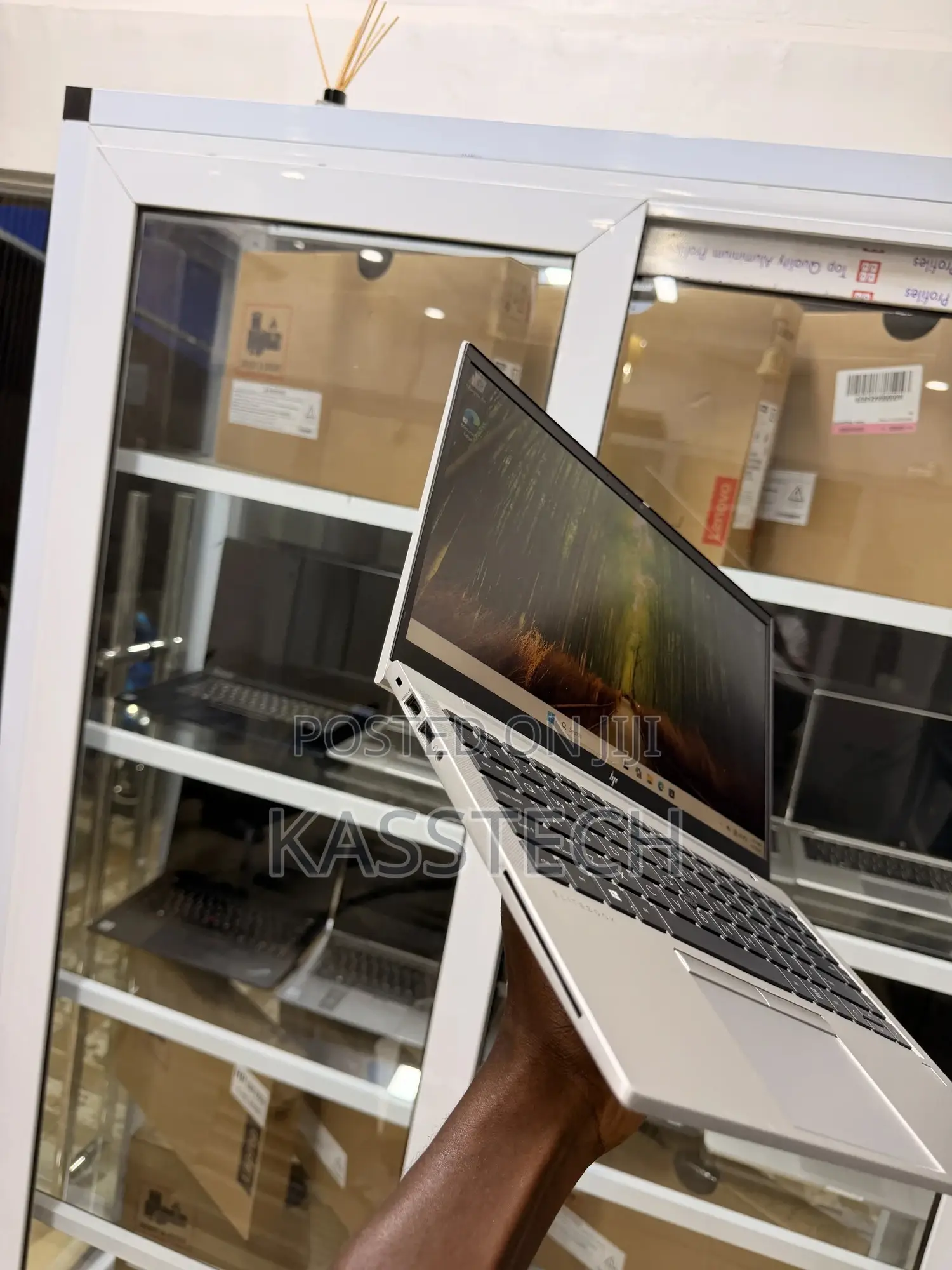 Laptop HP EliteBook 845 G8 8GB AMD Ryzen 5 SSD 256GB