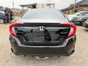 Honda Civic Sport 2021 Black
