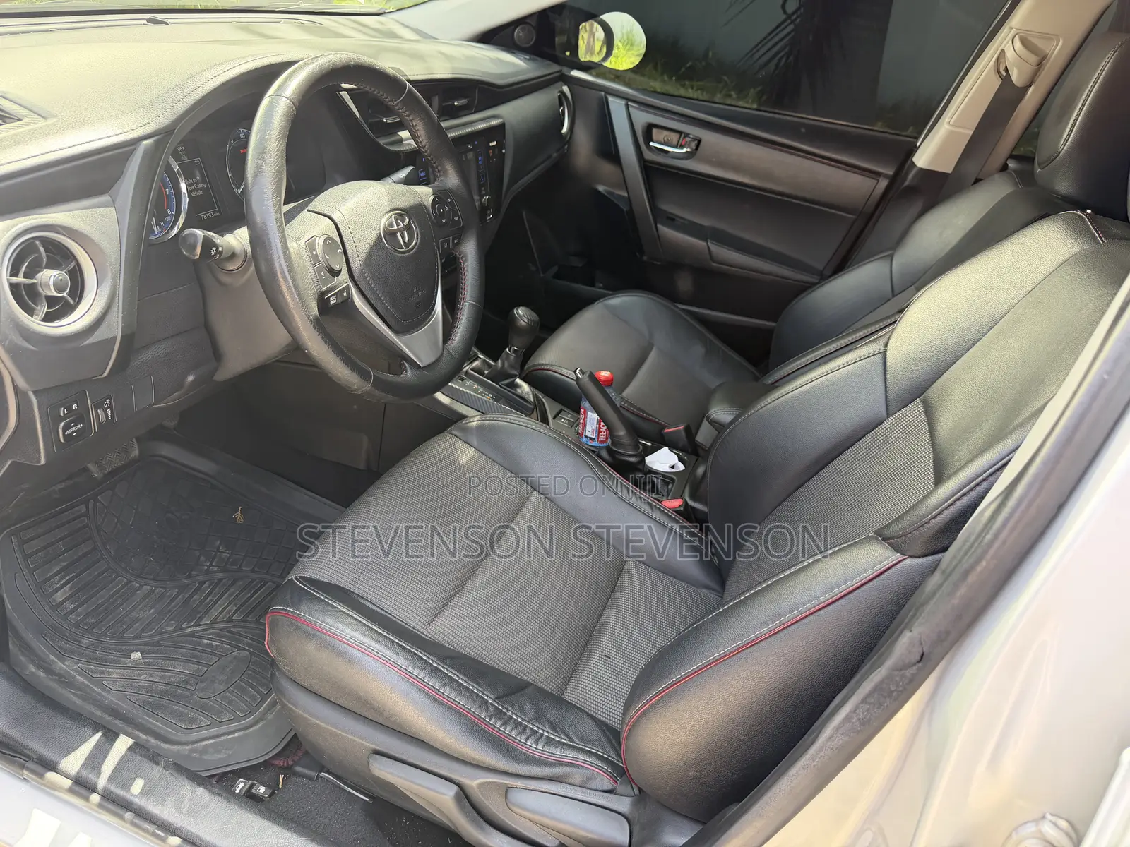 Toyota Corolla SE 4dr Sedan (1.8L 4cyl CVT) 2017 Silver