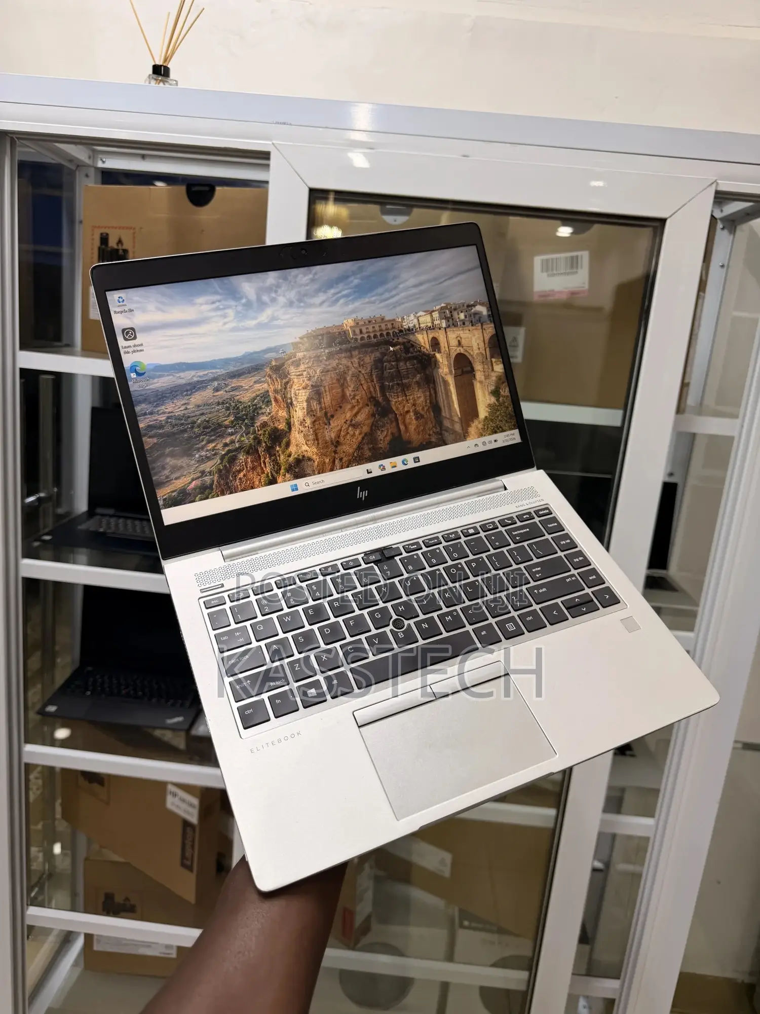 Laptop HP EliteBook 745 G6 8GB AMD Ryzen 5 SSD 256GB