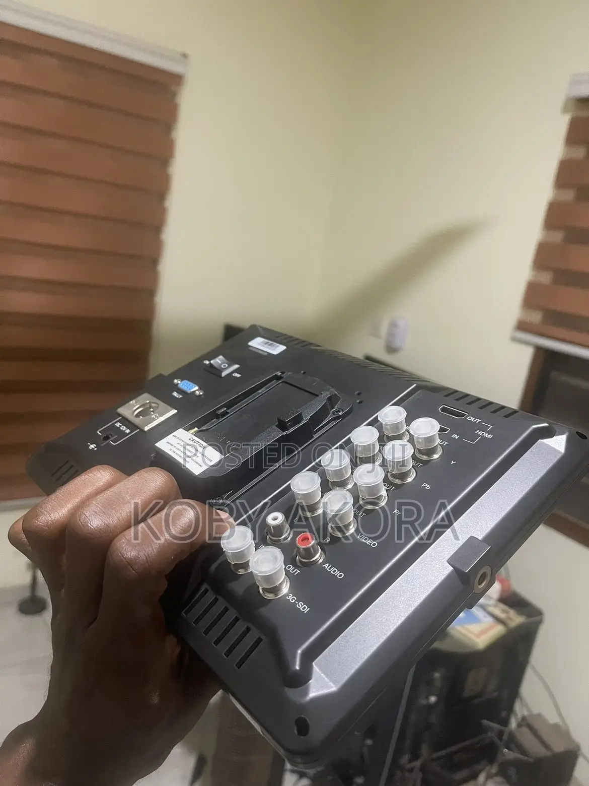 Field Screen Monitor for Cinematography