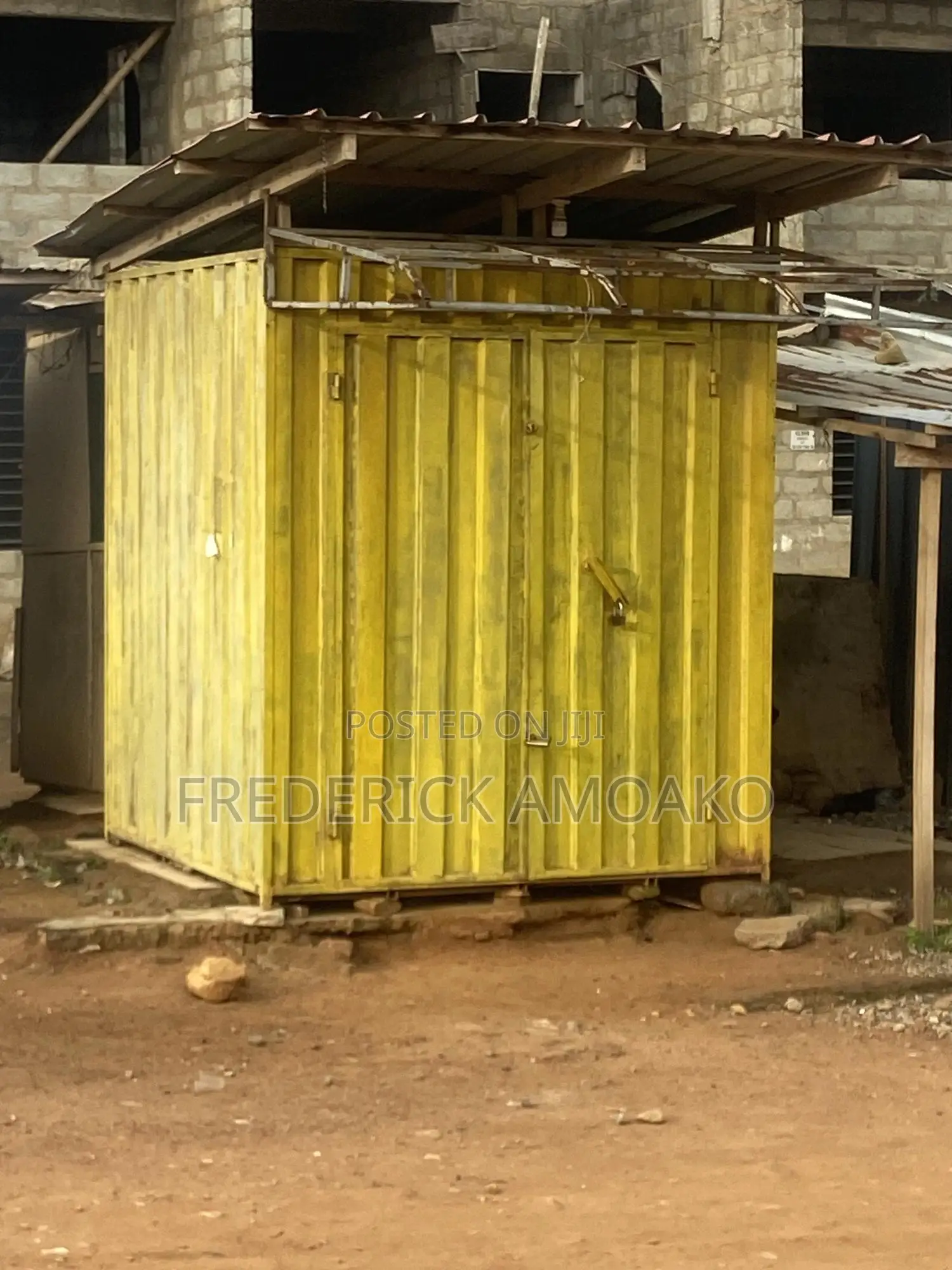 Spacious Container