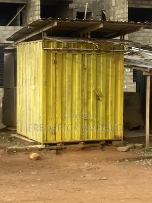 Spacious Container