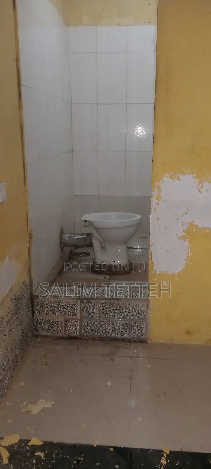 Furnished 1bdrm Room & Parlour in Awutu Senya East Municipal for rent