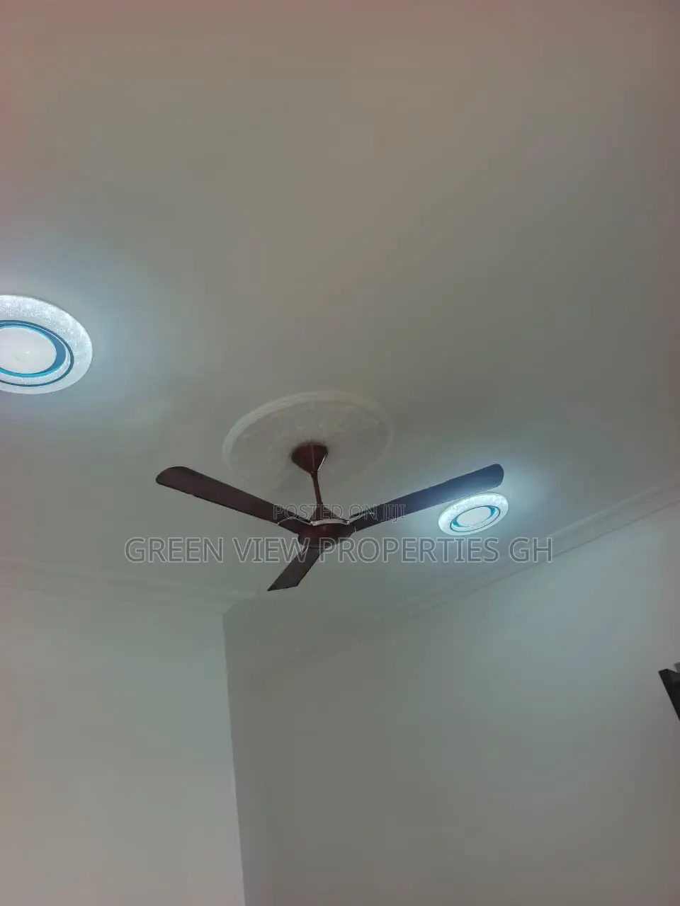 1bdrm Room & Parlour in Tseaddo for rent