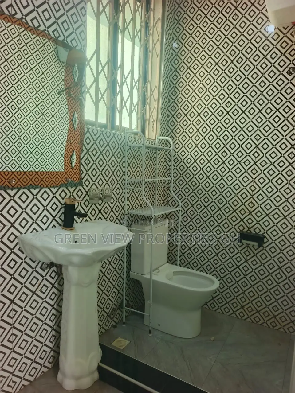 1bdrm Room & Parlour in Tseaddo for rent