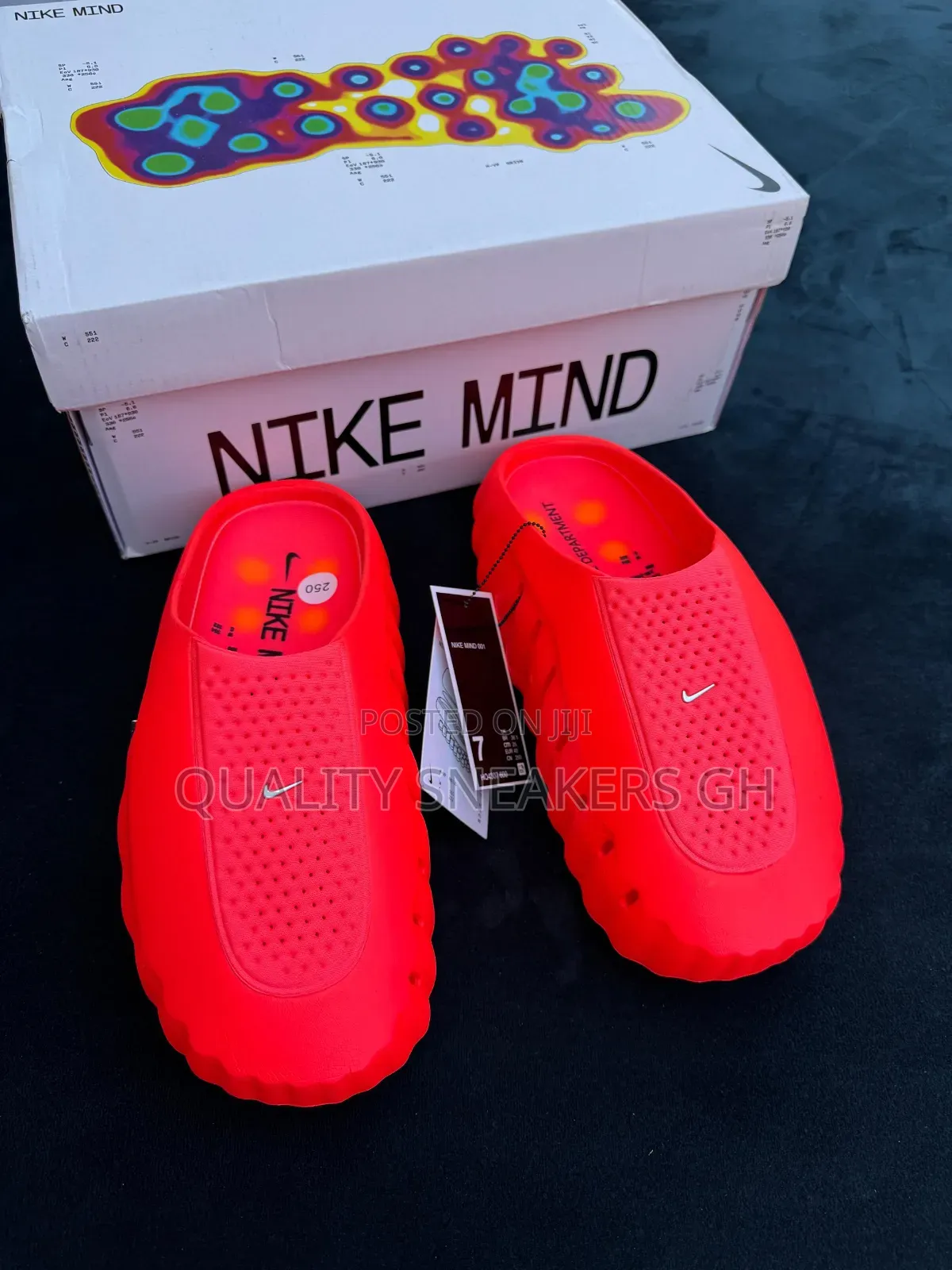 Nike Mind 001 Red