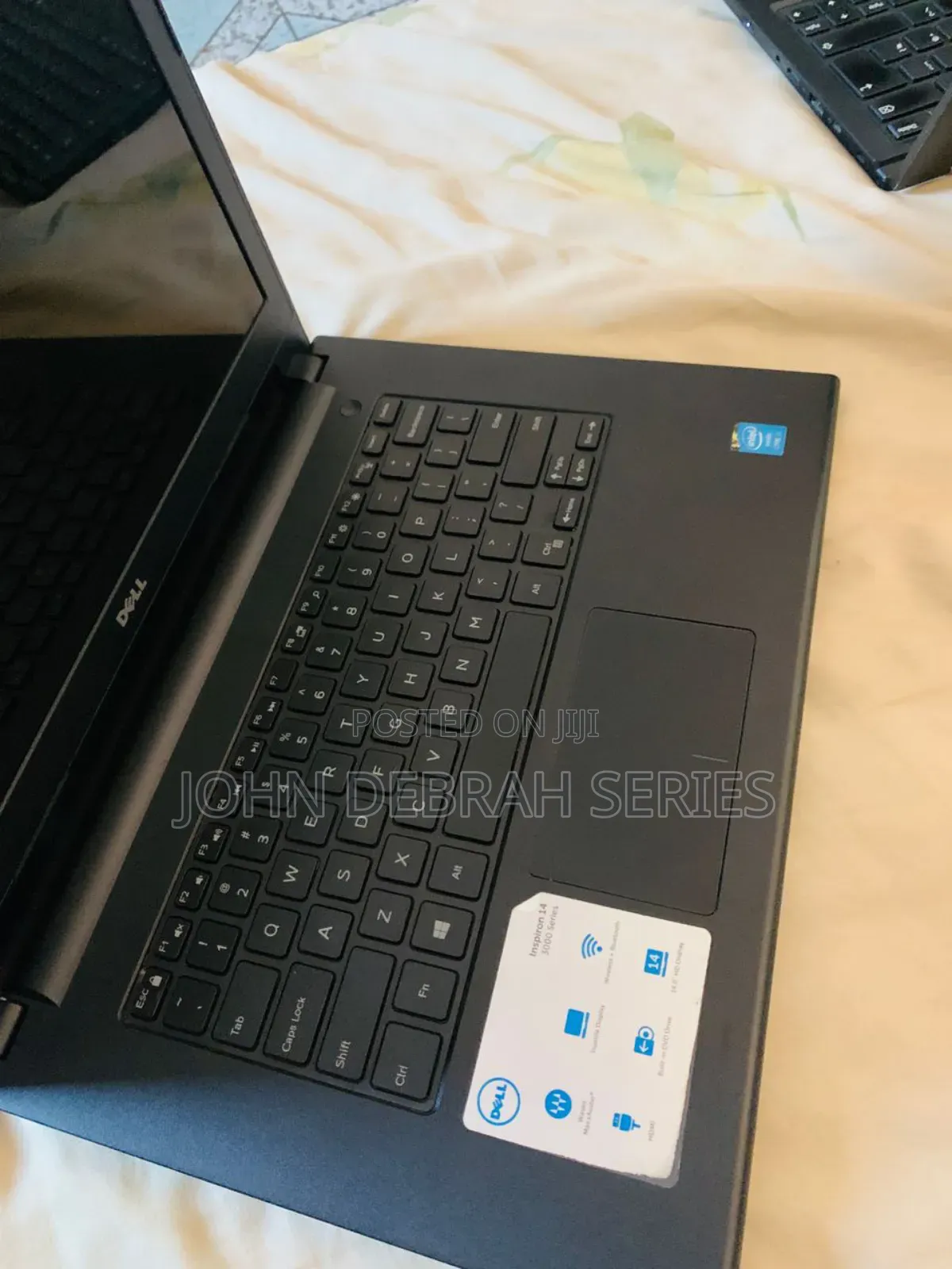 Laptop Dell Inspiron 14 3000 4GB Intel Core i3 SSD 128GB