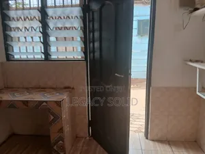 1bdrm Apartment in Legacy Solid Real, New Town for rent