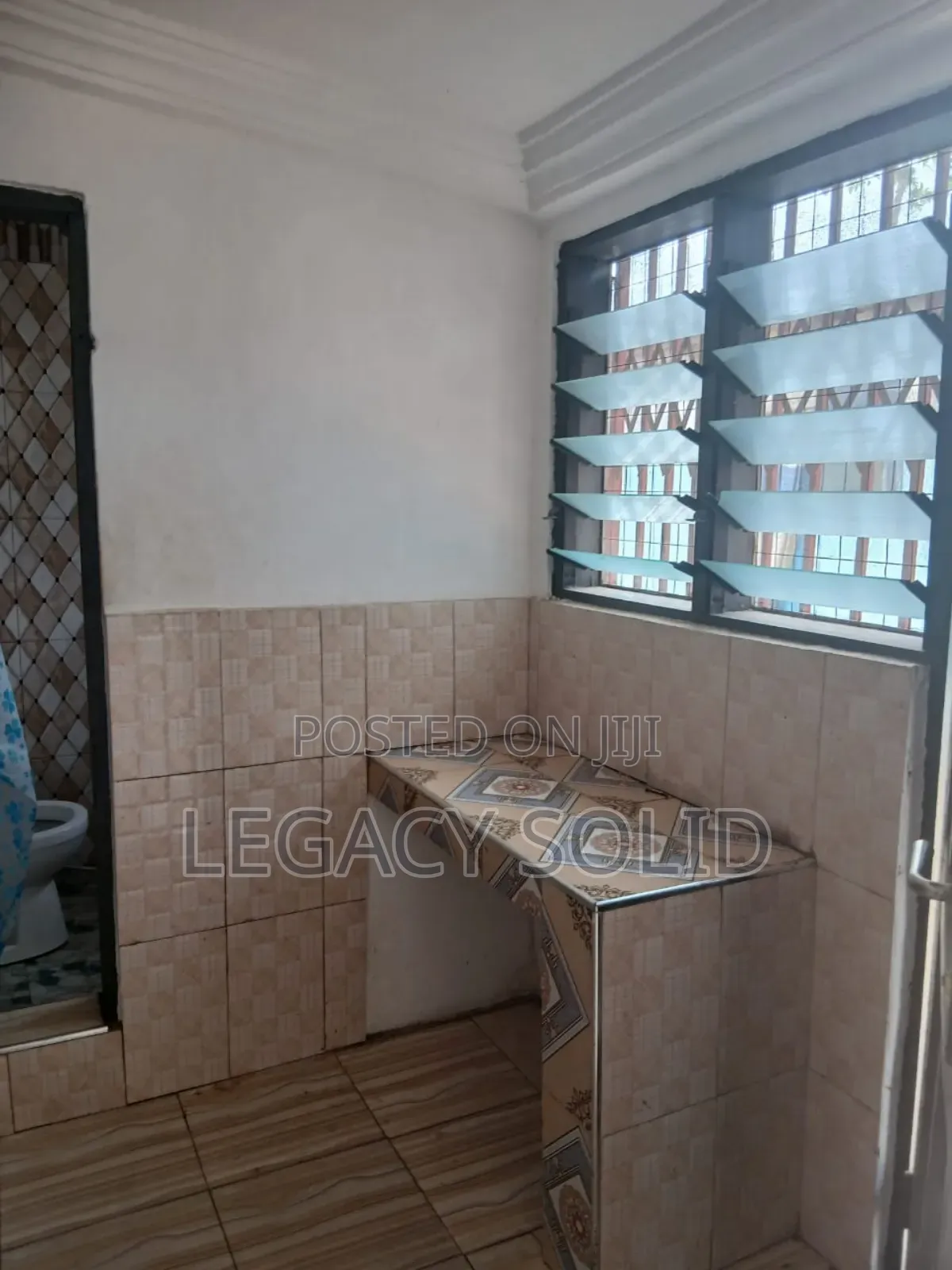 1bdrm Apartment in Legacy Solid Real, New Town for rent