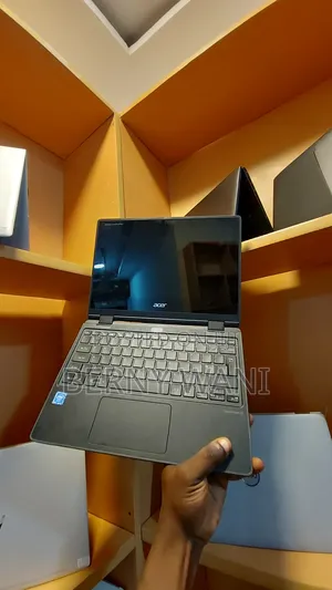 Laptop Acer TravelMate B113 4GB Intel eMMC 128GB