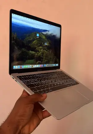 Laptop Apple MacBook Air 2019 8GB Intel Core i5 SSD 256GB