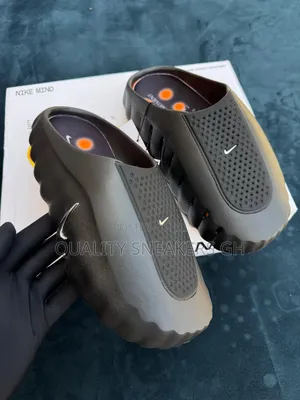 Nike Mind 001 Black