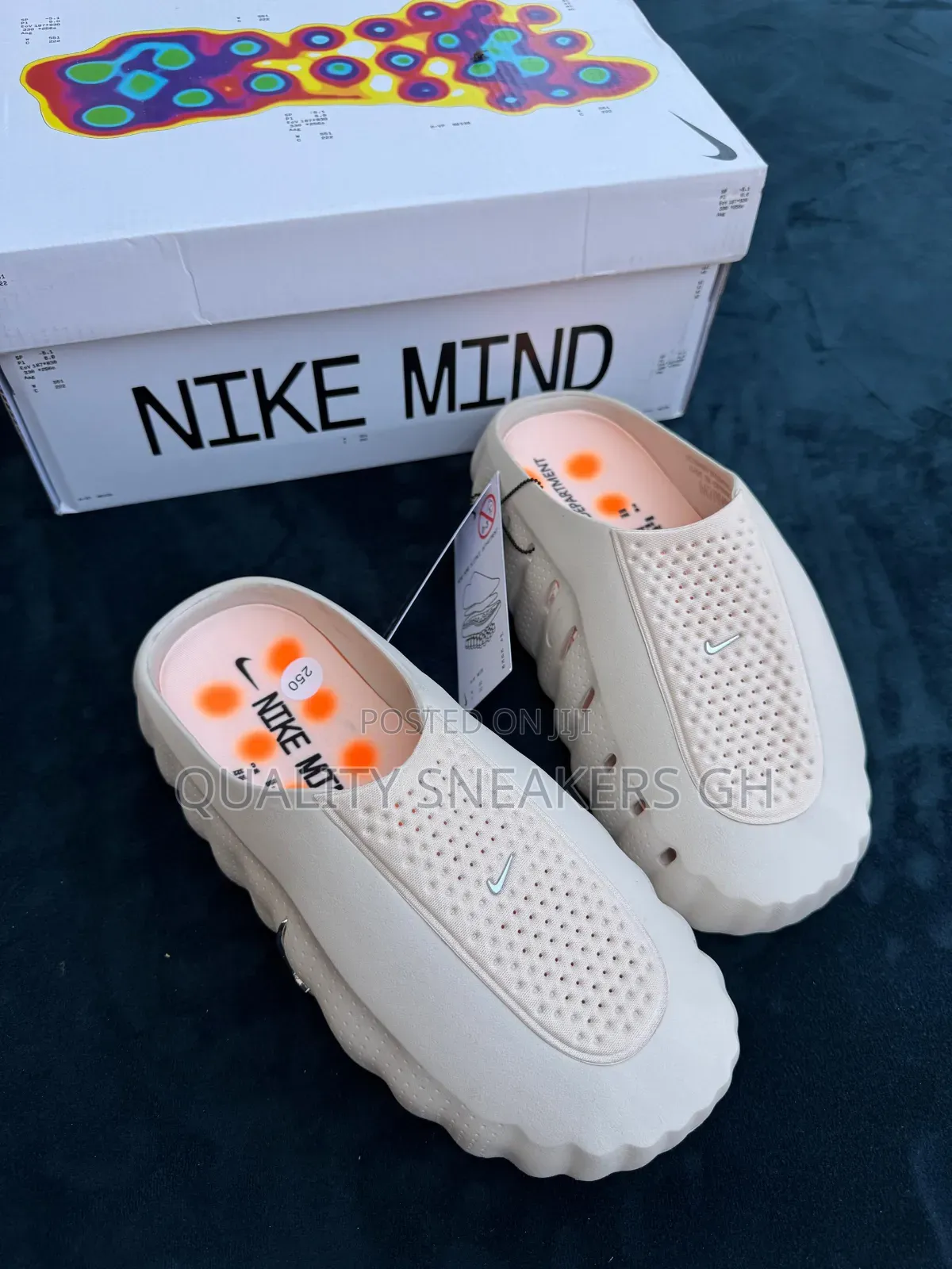 Nike Mind White 001