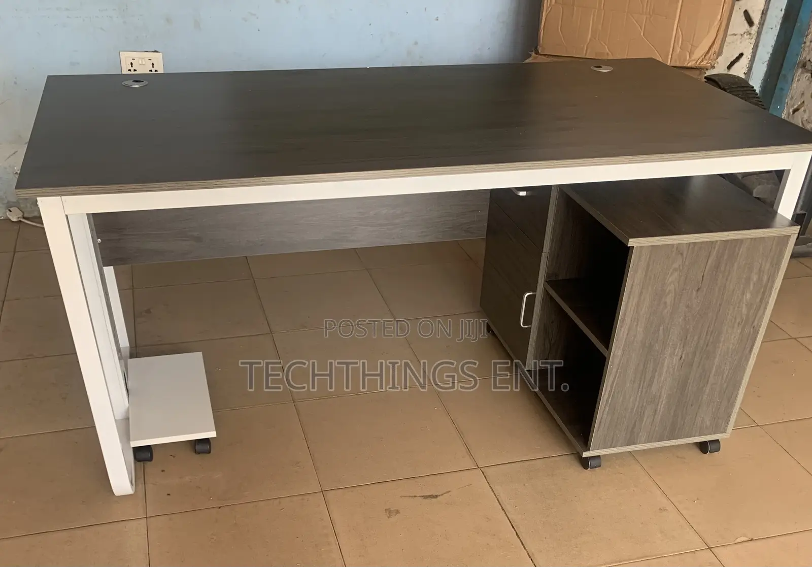 Modern and Simple Office Desk With Side Cabinet for sale - TechThings ...